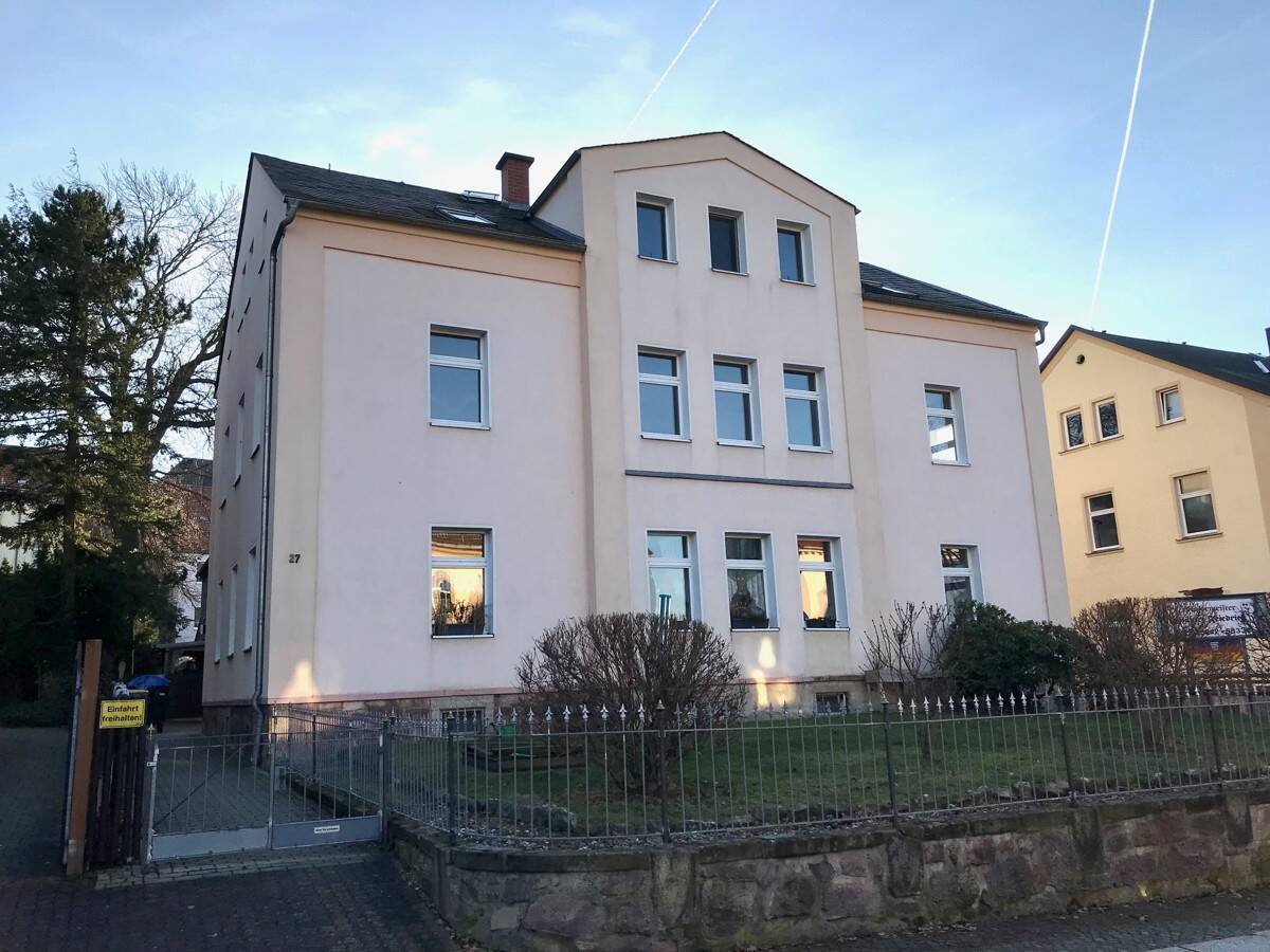 Mehrfamilienhaus zur Kapitalanlage, Teilsanierung notwendig! Teilvermietet, BV für Balkone positiv! – Nossen – Vorschaubild 4
