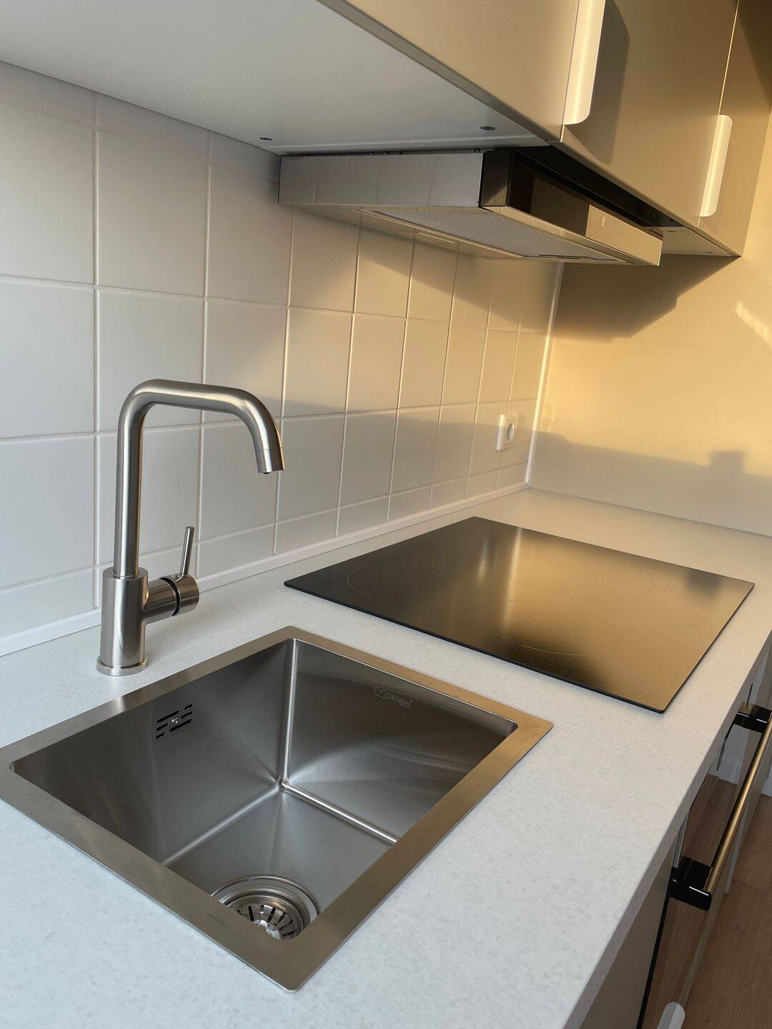 Renovierte 2-Zimmer-Dachgeschosswohnung mit Loggia & Tiefgarage – Bielefeld – Vorschaubild 3
