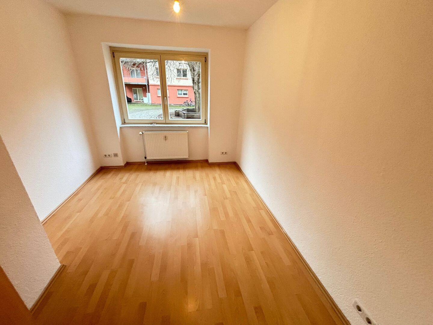 Gemütliche 2-Zimmer-Wohnung in bester Lage von Stadtfeld Ost! – Magdeburg – Vorschaubild 4