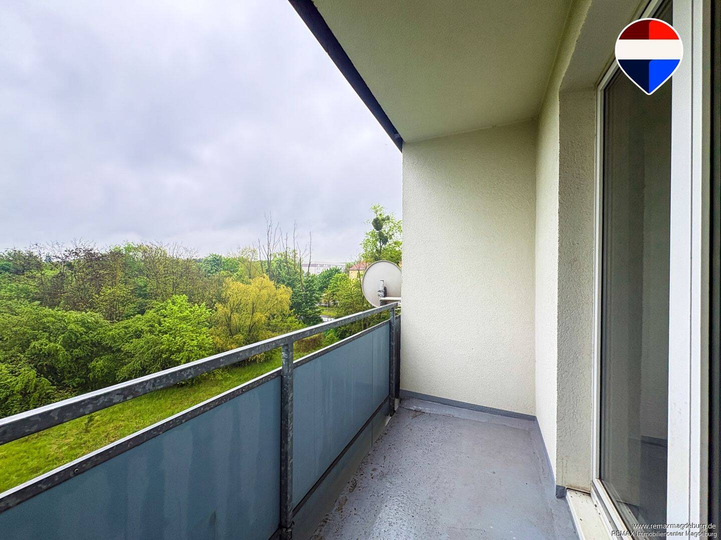 Einziehen & wohlfühlen: 2 Zimmer, Balkon, Aufzug inklusive – Magdeburg – Vorschaubild 8