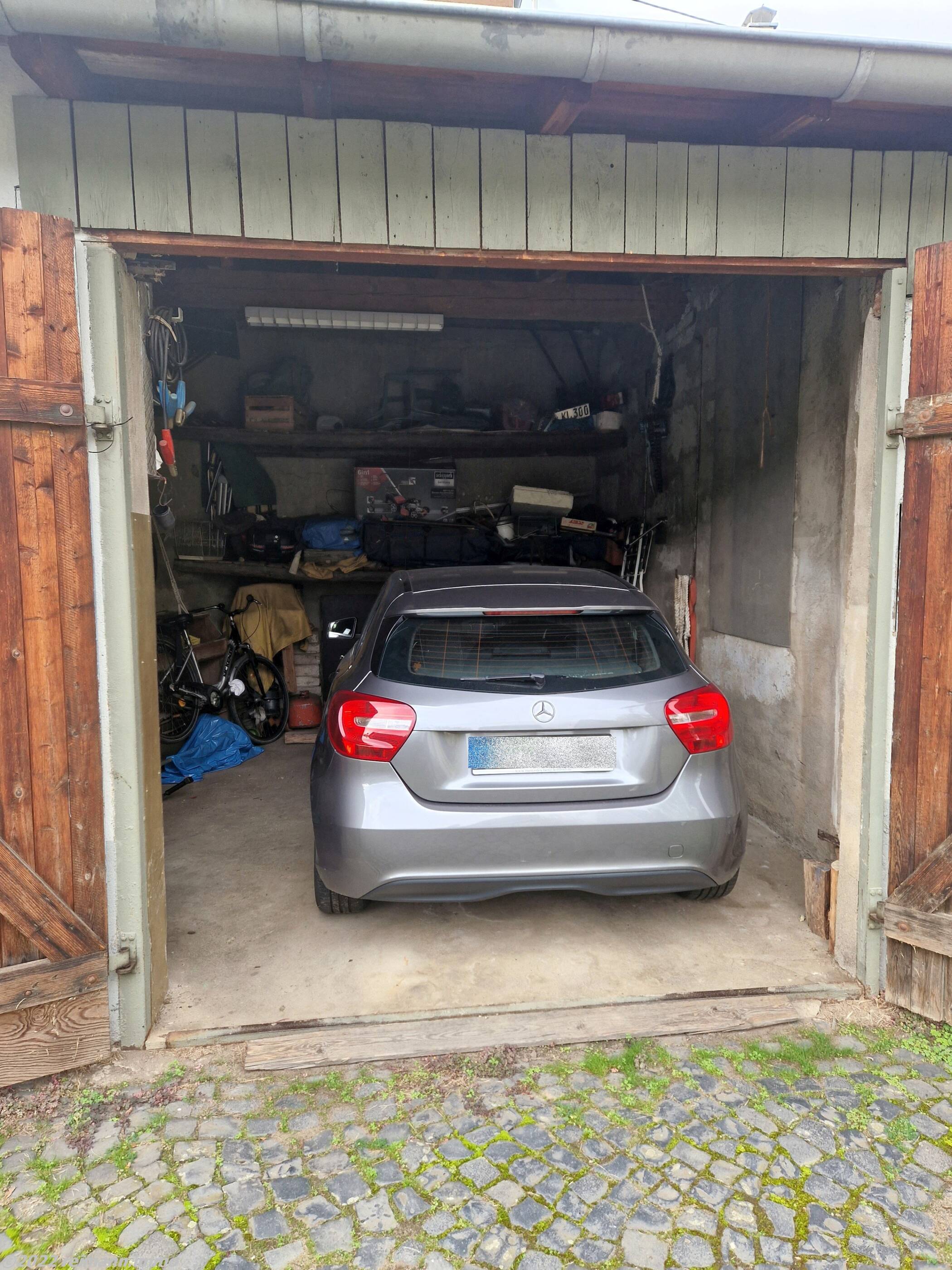 Mehrfamilienhaus mit Ladenlokal, Garagen und Garten zentral in Koblenz-Neuendorf – Koblenz – Vorschaubild 6