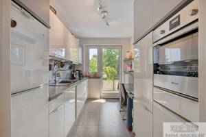 Moderne 3,5 Zimmer Wohnung mit zwei Balkonen und Wellnessbereich – 40593 Düsseldorf – Vorschaubild 5