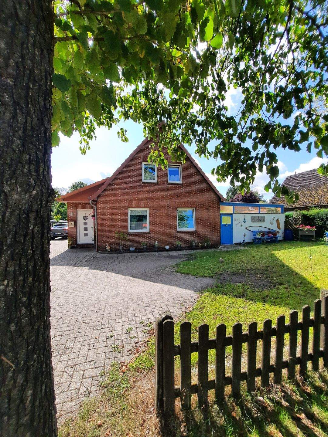 Einfamilienhaus als Kapitalanlage mit Garten und Terrasse. – Dötlingen – Bild 1 von 9