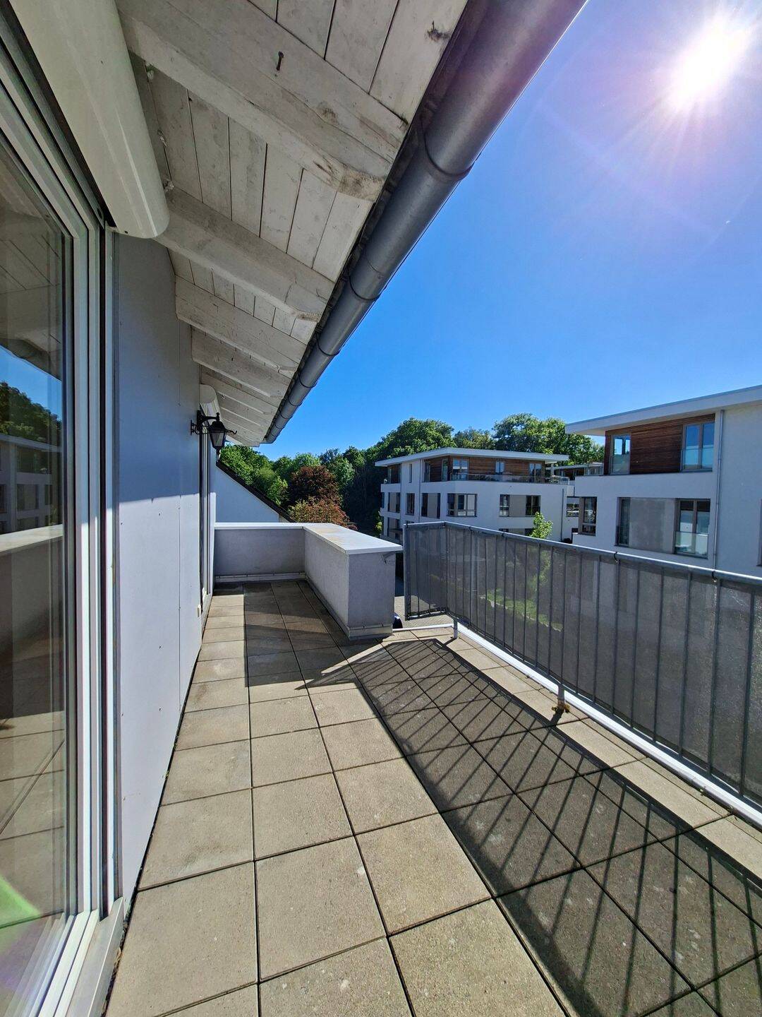 Lichtdurchflutetes Penthouse in Bad Wilhelmshöhe – Kassel – Vorschaubild 9