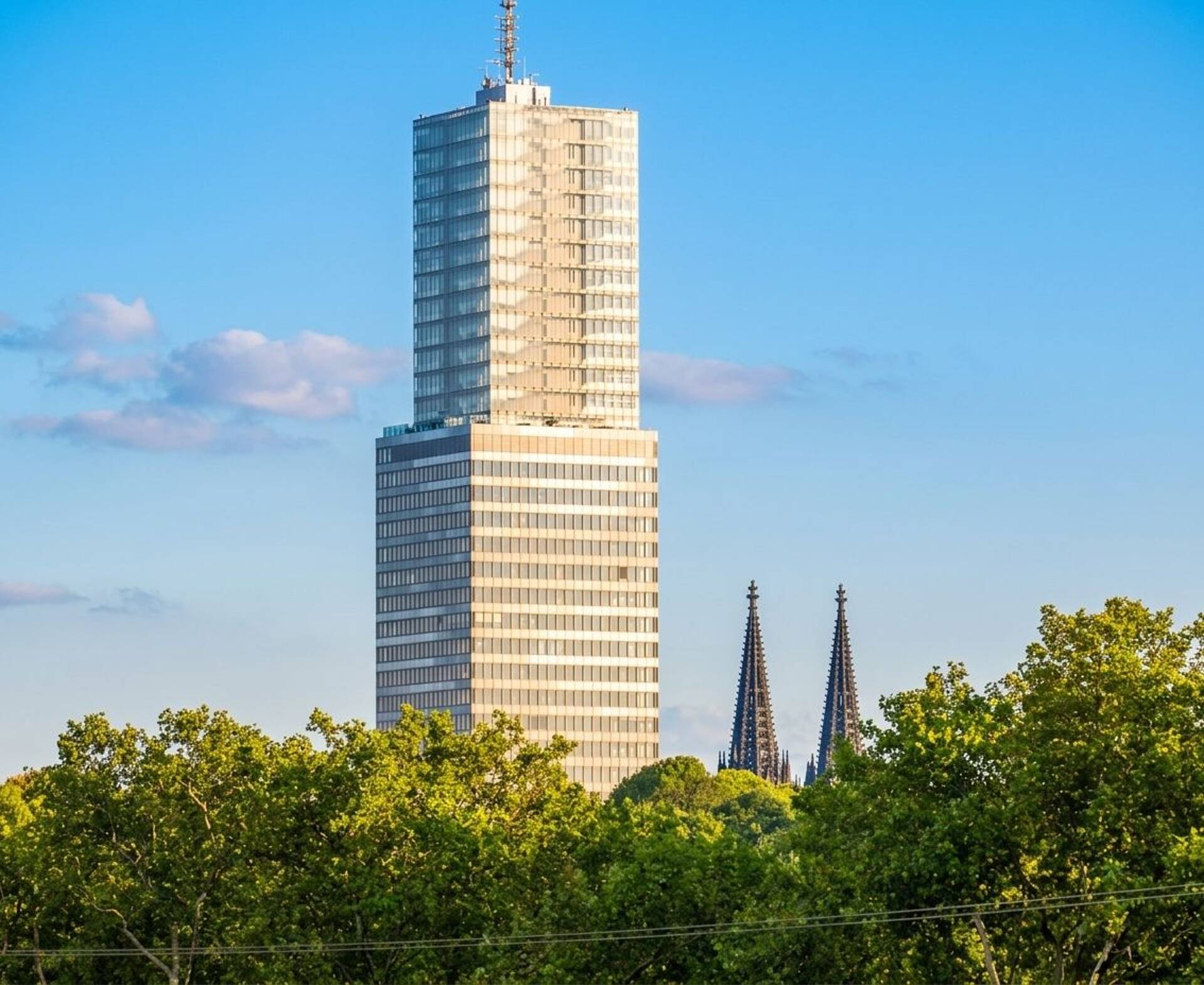 Mehrfamilienhaus in 50823 Köln mit 767 m² kaufen