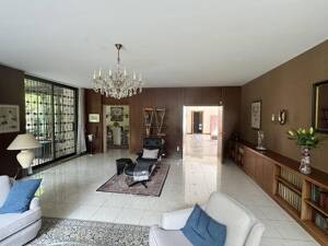 Top-Villa, mit Traumgrundstück in Spitzenlage! – 50996 Köln – Vorschaubild 3