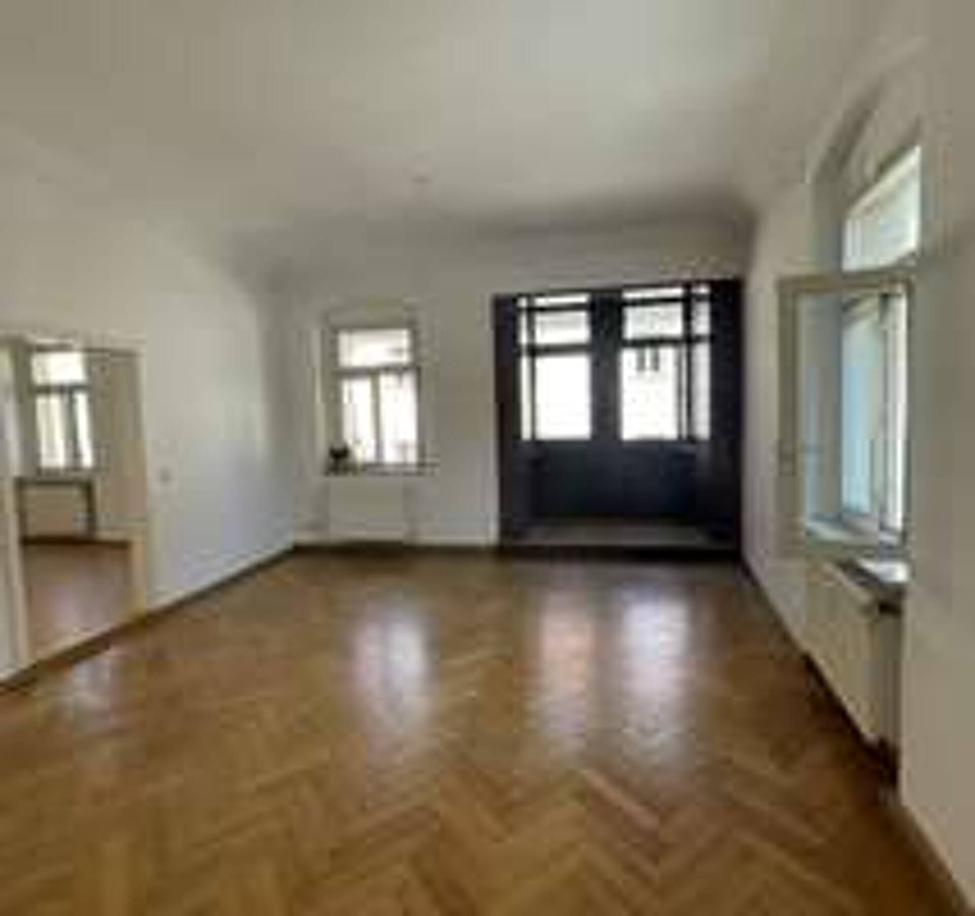 Haus in 04600 Altenburg mit 701,45 m² kaufen