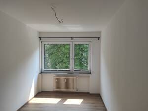 Schöne 2-Zimmer-Wohnung in Stuttgart-Ost mit Einbauküche und Balkon