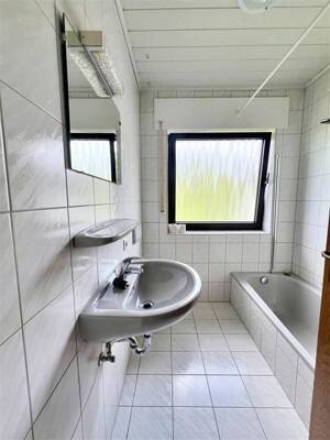3-ZKB Wohnung im 2. OG in Ehlscheid – 56581 Ehlscheid – Vorschaubild 9