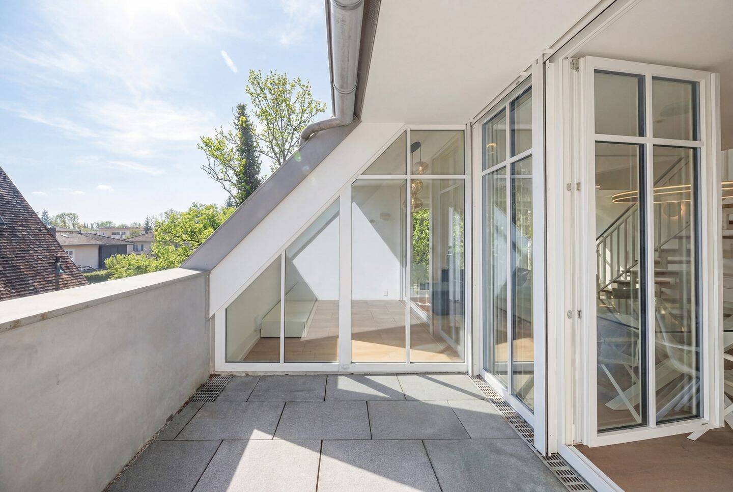 Sonnige 3 Zi.-Dachterrassenwohnung mit 108 m² Wohn-/Nutzfläche auf 2 Ebenen am Siemenspark in Solln – München – Vorschaubild 6