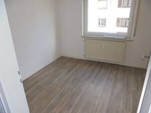 ***TOP-Wohnung: ideale Größe & Lage im EGR eines MFH mit nur 6 Parteien: 3ZKB in Saarbrücken-Gersweiler – 66128 Saarbrücken – Vorschaubild 6