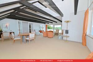 Edles Flair mit traumhafter Aussicht auf Baden-Baden / 4 Zimmer, 2 große Balkone und Kamin – 76530 Baden-Baden – Vorschaubild 2