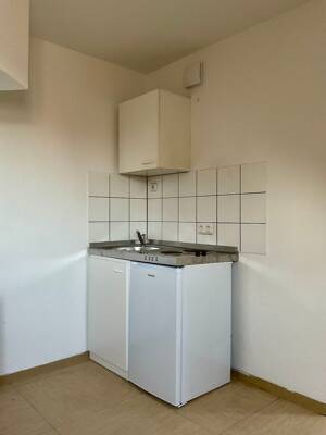 Möbliertes Studentenapartment- Only for Students – 52080 Aachen – Vorschaubild 2