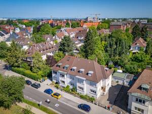 Langfristig investieren im Musikerviertel: 4-Zimmer-Dachgeschosswohnung mit Gestaltungsmöglichkeiten