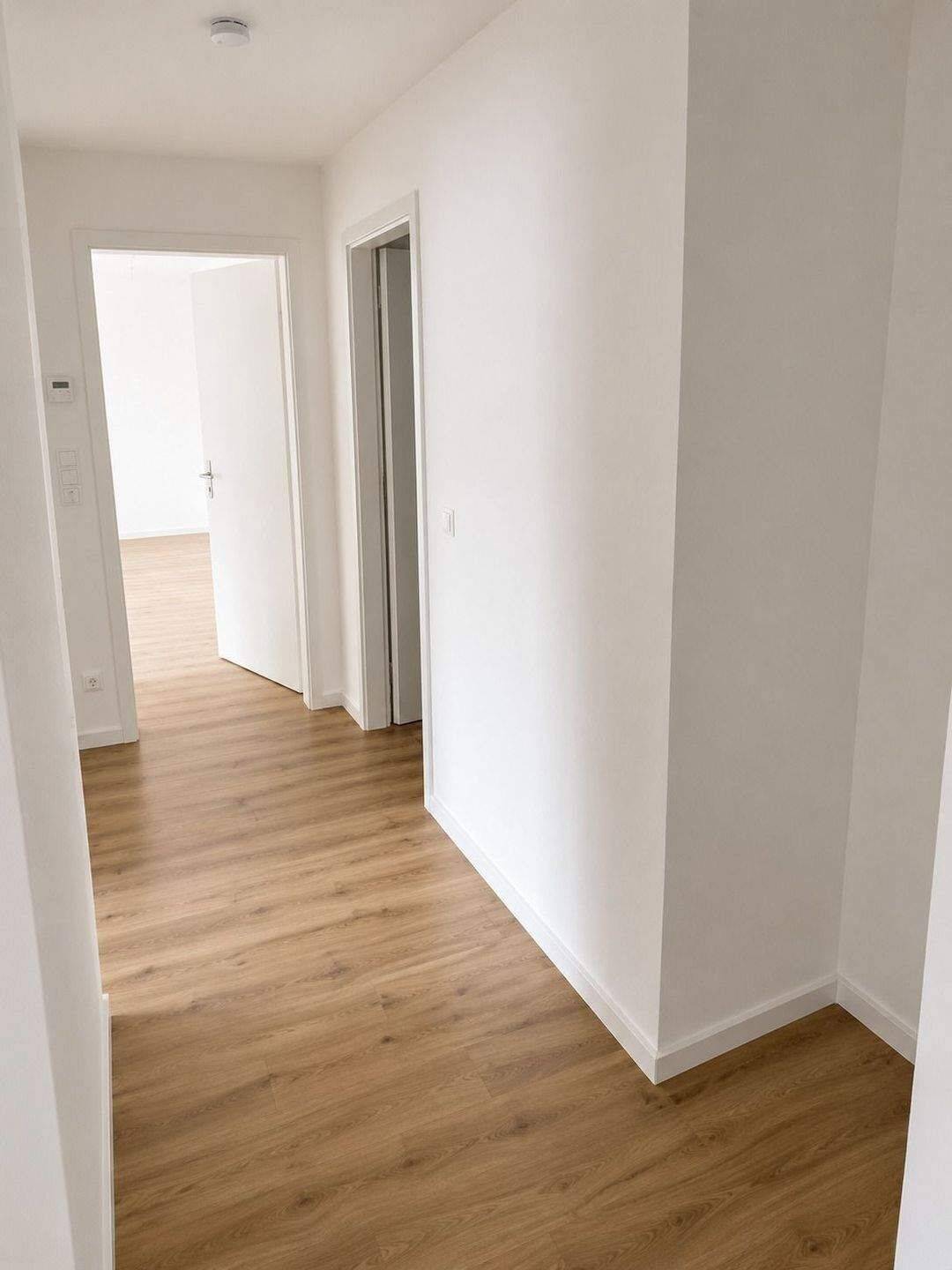 Barrierefreies Wohnen - 3 Raum-Whg. Balkon u. Hauswirtschaftsraum, Bezug ab 01.11.26 möglich – Jena – Vorschaubild 6