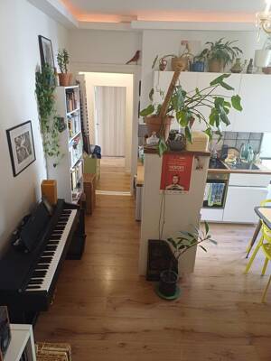 Gepflegte City-Wohnung mit guter Infrastruktur zentrumsnah – 10553 Berlin – Vorschaubild 5