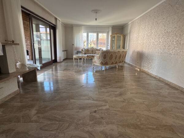 Mehrfamilienhaus in 63594 Hasselroth mit 360 m² kaufen