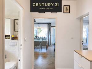 Helle 2-Zimmer-Wohnung mit Balkon & Stellplatz in Berlin-Lichtenrade