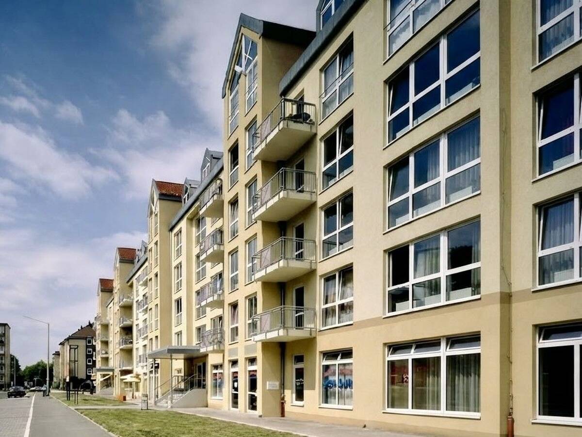 Langfristig vermietete 1-Zimmer-Wohnung im Sonnenhof – 90763 Fürth – Bild 1 von 7