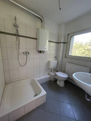 Renovierte 2-Zimmer-Wohnung in Duisburg Huckingen – 47259 Duisburg – Vorschaubild 6