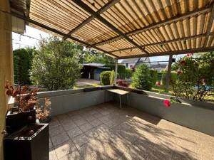 Ebenerdiger Bungalow mit flacher Dusche, 3 Zimmern, großer Diele und Essküche in Berlin Biesdorf – 12683 Berlin – Vorschaubild 4