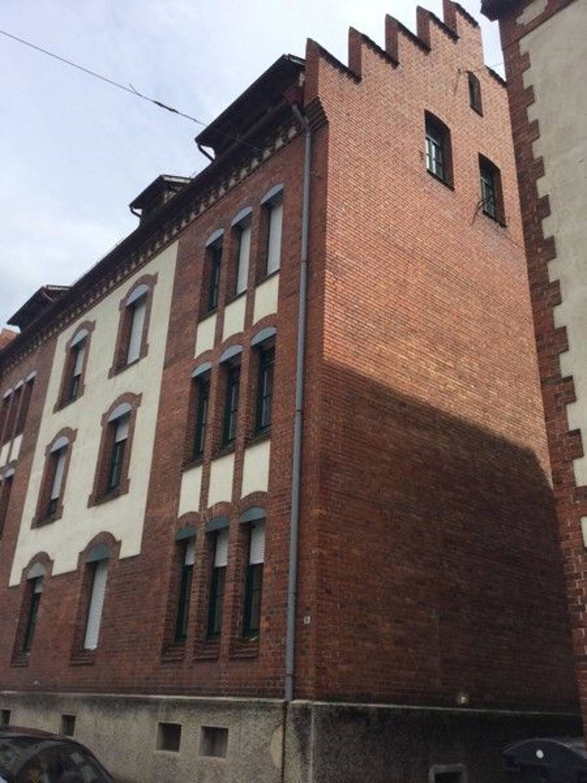 Hier findet jeder seinen Platz: praktische 2-Zimmer-Wohnung – 70374 Stuttgart – Bild 1 von 5
