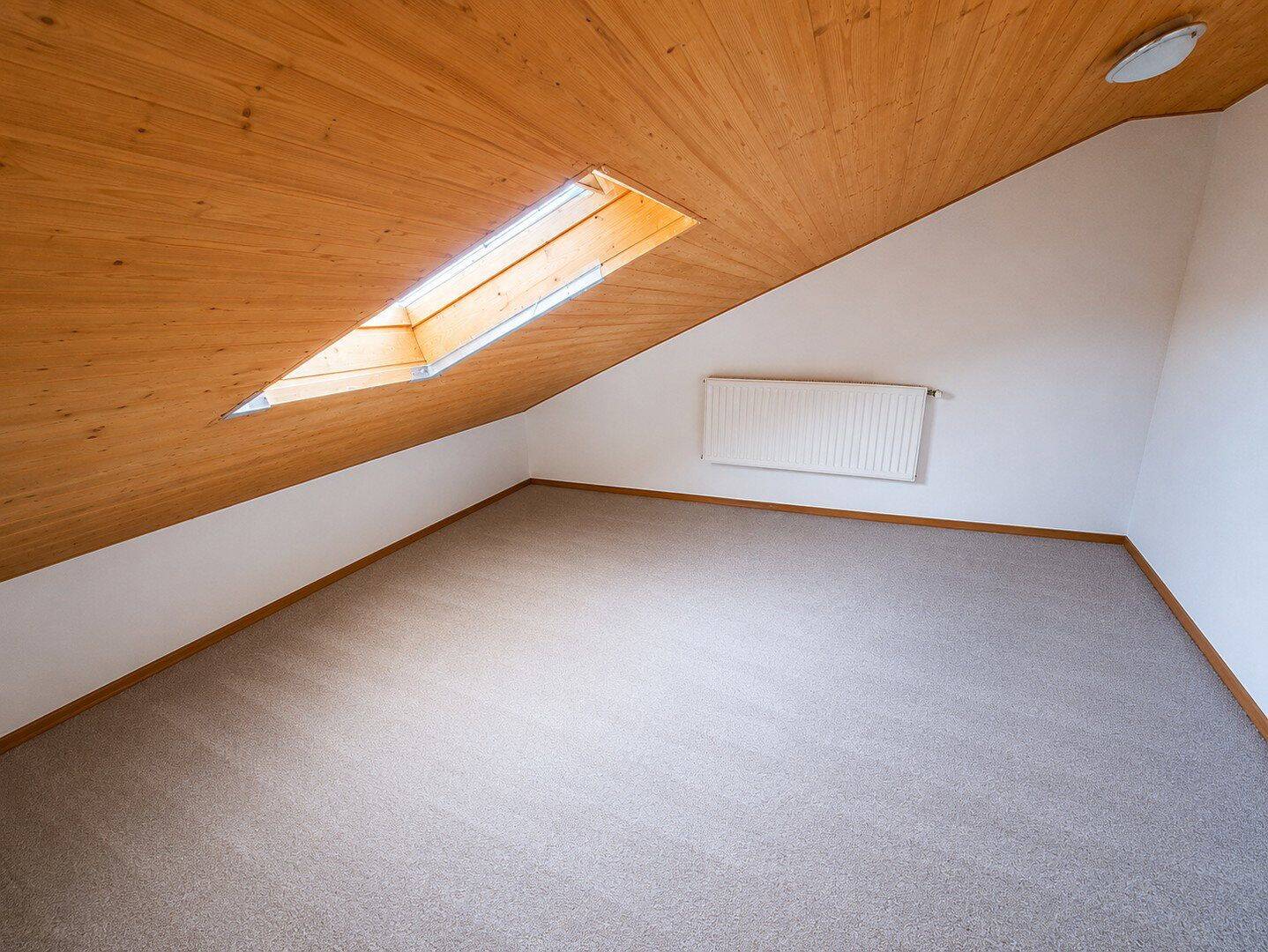 Gemütliche 1,5-Zimmer Dachgeschosswohnung in ruhiger Lage – Leverkusen – Vorschaubild 6