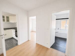 Traumhafte 3-Zimmer-Maisonette mit Balkon und Aufzug in zentraler Lage – 6108 Halle (Saale) – Vorschaubild 7