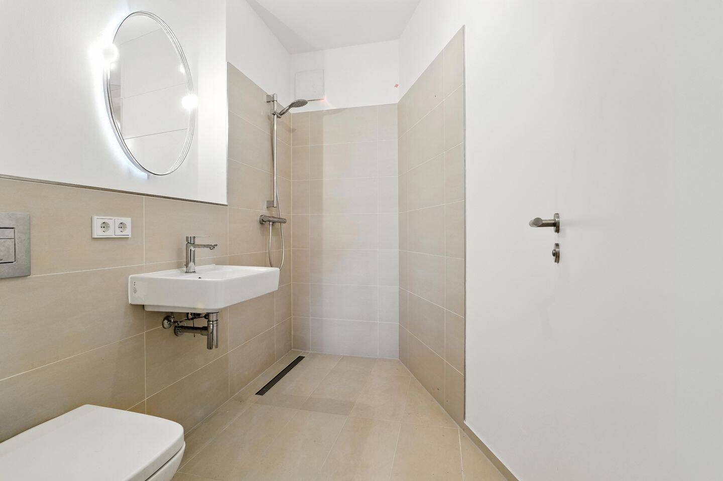 **Bezugsfreie 3-Zimmer-Wohnung mit Balkon in beliebter Pankower Wohnlage** – Berlin – Vorschaubild 9
