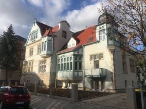 Traumhafte Wohnung mit Dachterrasse und EBK im sanierten Denkmal – 1159 Dresden – Vorschaubild 2