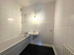 Ihr neues Zuhause! interessante 3,5-Zimmer-Wohnung (WBS) – 44359 Dortmund – Vorschaubild 4