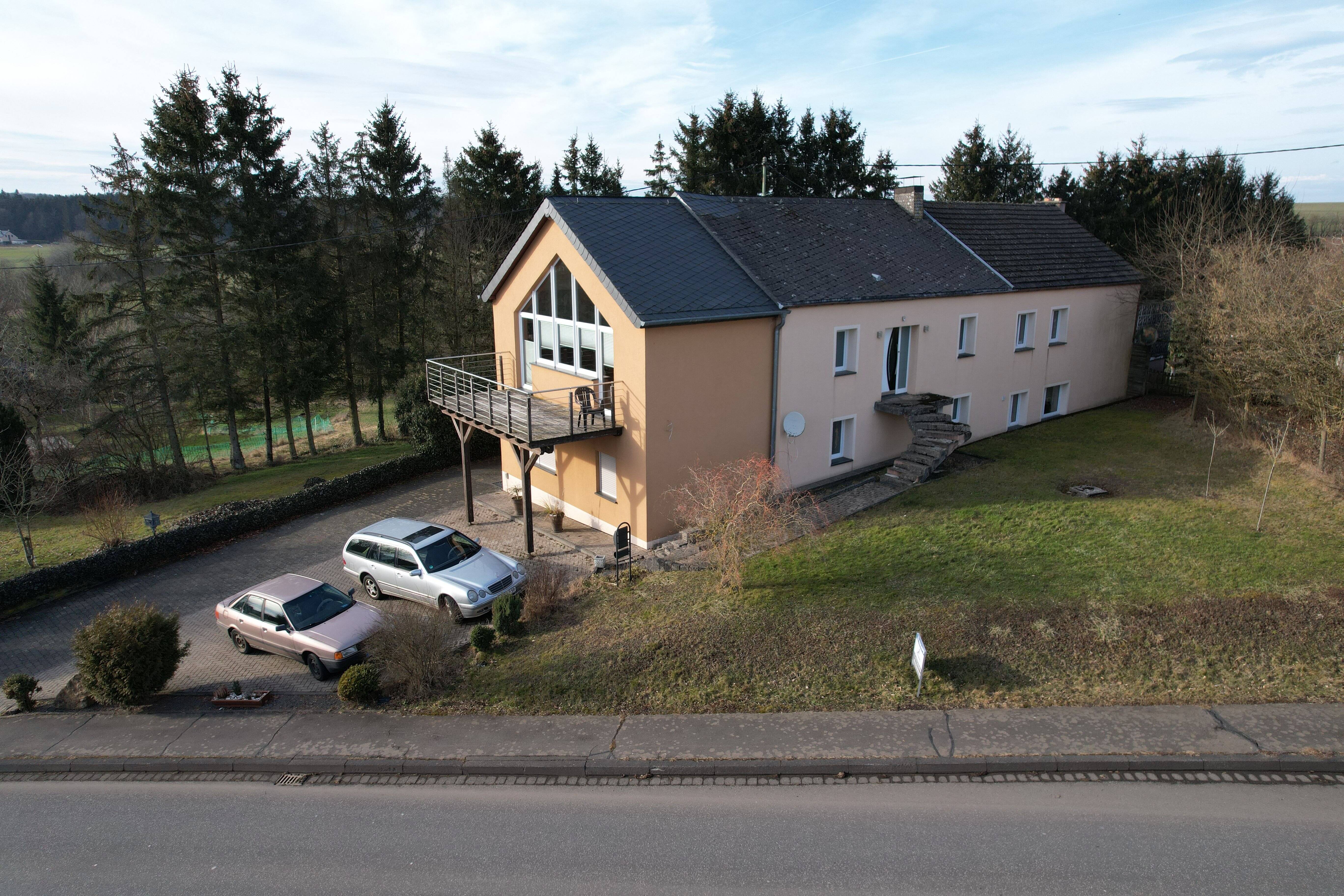 Vorschaubild Mehrfamilienhaus