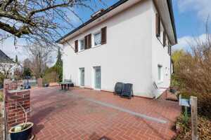 Vielseitiges Zweifamilienhaus in Lichterfelde mit drei Wohneinheiten, großer Terrasse und flexiblem Wohnkonzept – 14167 Berlin – Vorschaubild 3