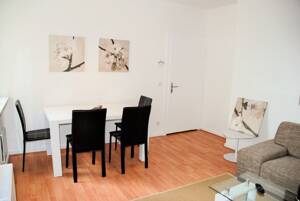 Bilk: stilvolle 2-Zimmer Wohnung mit Terrasse – 40223 Düsseldorf – Vorschaubild 4