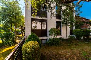 Wohnen, Arbeiten, Investieren: Dreifamilienhaus mit Atelier, Gartenidylle & Charme – 70619 Stuttgart – Vorschaubild 5