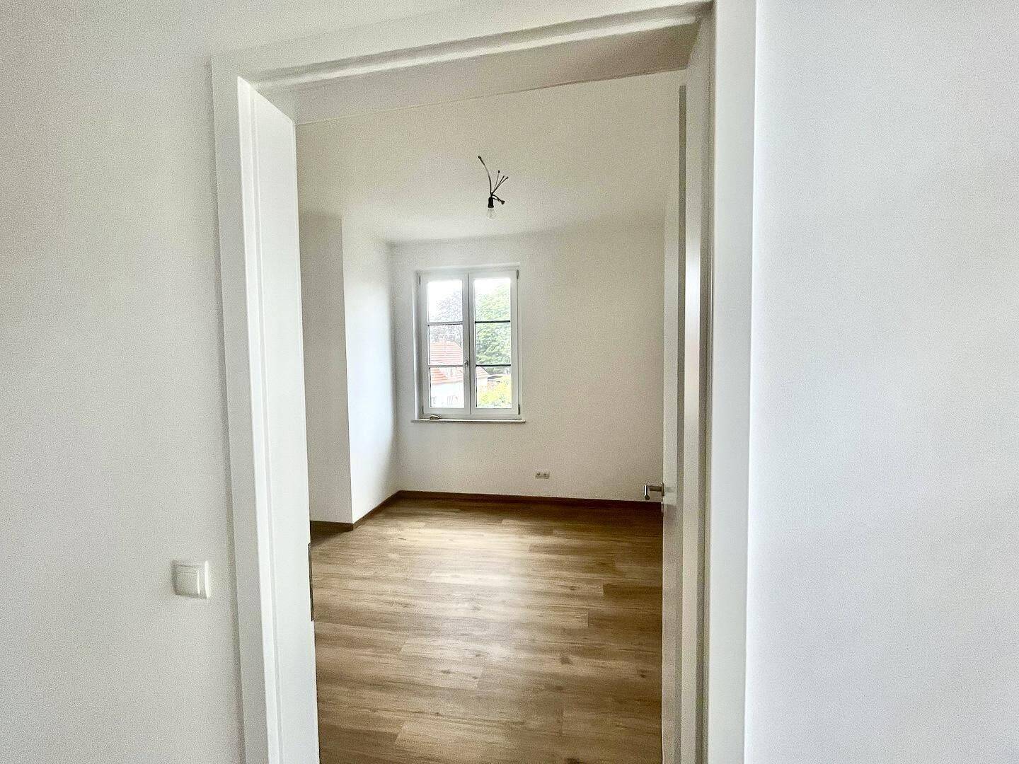 Moderne 3-Zimmer-Wohnung in Ismaning - ideal für Paare, Wohngemeinschaften oder Familien – Ismaning – Vorschaubild 4
