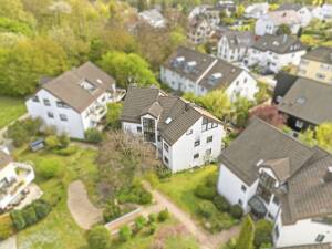 Exklusive Dachgeschosswohnung mit großer Dachterrasse und Weitblick im Dachswald