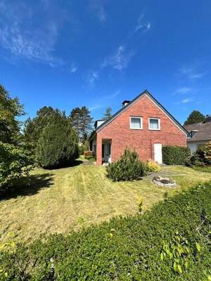 **Bonn-Röttgen - Charmantes Haus mit idyllischem Garten sucht neues Familienglück** - PRIVATVERKAUF – 53125 Bonn – Vorschaubild 2