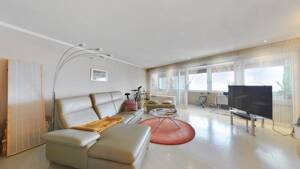 Stilvolle 3-Zimmer-Wohnung mit ca. 92m² im Herzen Darmstadts – 64283 Darmstadt – Vorschaubild 2