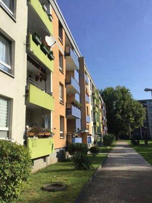 Flotte 3-Zimmer-Wohnung mit 2 Balkonen!