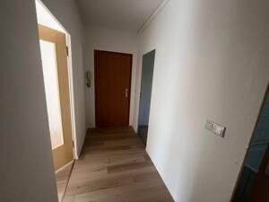 Apartment zum wohlfühlen, deine neue 1 Zimmer Wohnung | EBK auf Wunsch – 8066 Zwickau – Vorschaubild 3