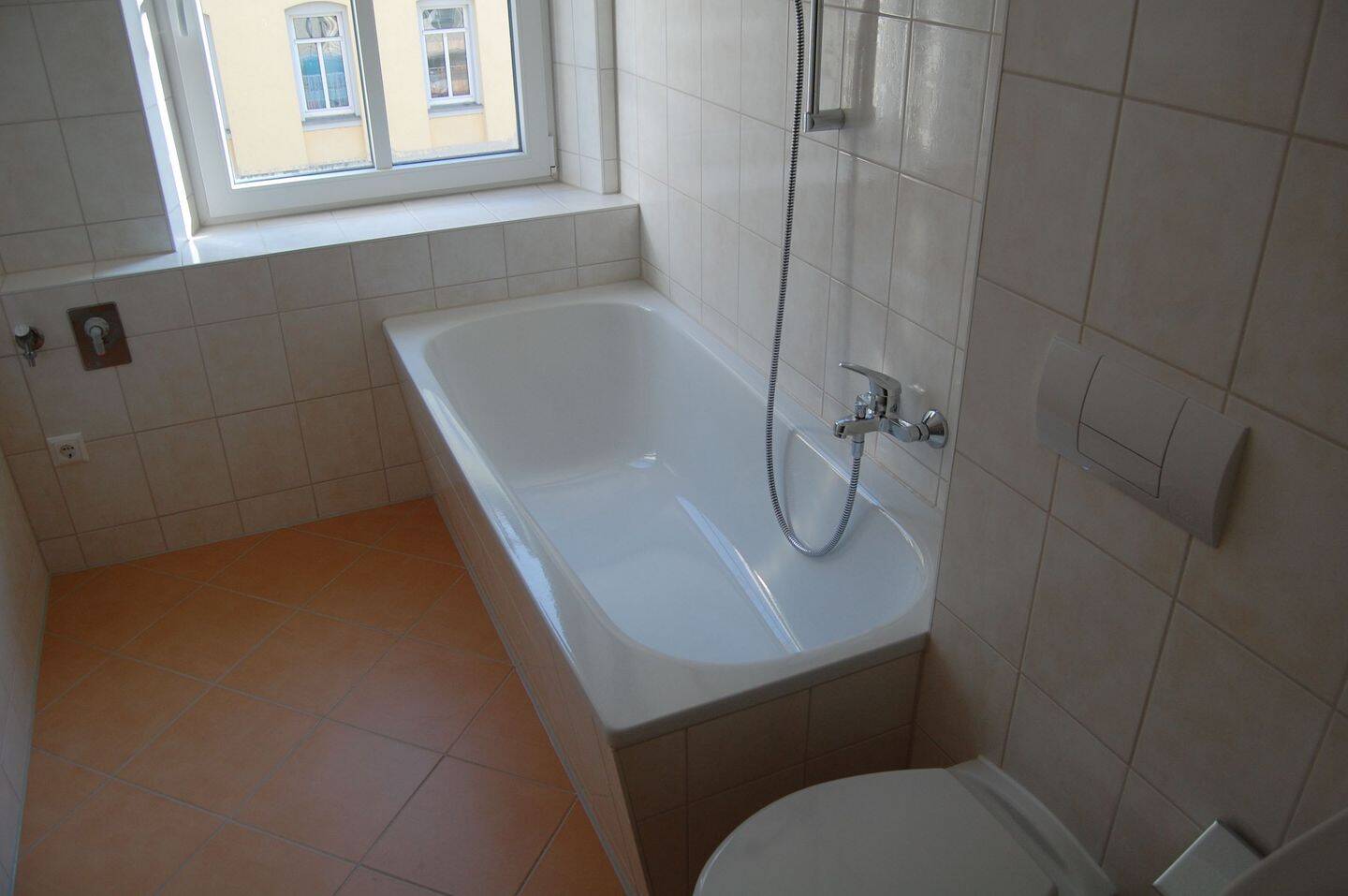 3-Raum-Wohnung mit EBK und Balkon – Chemnitz – Vorschaubild 7