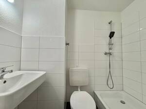 Bezugsfertige 2-Zimmer-Wohnung mit großem Balkon – 44339 Dortmund – Vorschaubild 3