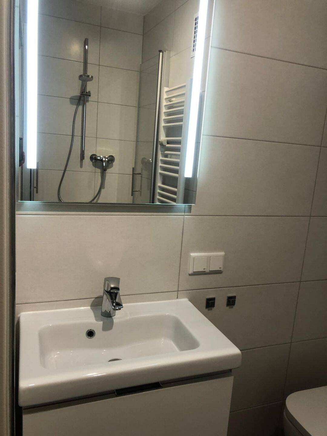 Einzimmerapartment in der Altstadt von Nürnberg, direkt in der Fußgängerzone – Nürnberg – Vorschaubild 3