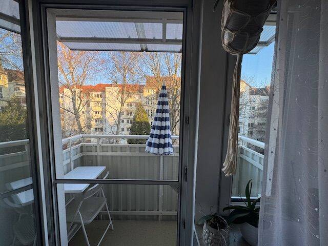 Hübsche 3 Zimmerwohnung mit Balkon – Nürnberg – Vorschaubild 3
