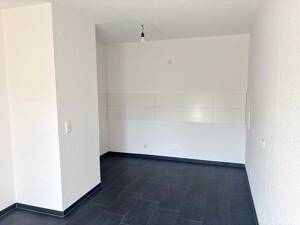 modernisierte 2,0-Zimmer-Wohnung mit Balkon in Mainz Hechtsheim – 55129 Mainz – Vorschaubild 5