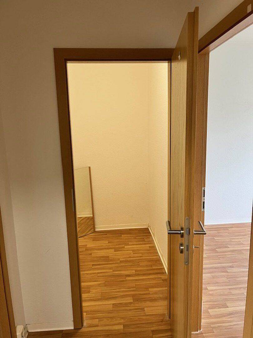 4-Raum-Wohnung in Rostock-Dierkow zu vermieten – Rostock – Vorschaubild 6