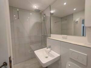 Frisch renovierte 3-Zimmer-Wohnung mit Balkon – sofort einziehen und wohlfühlen! – 30916 Isernhagen – Vorschaubild 6