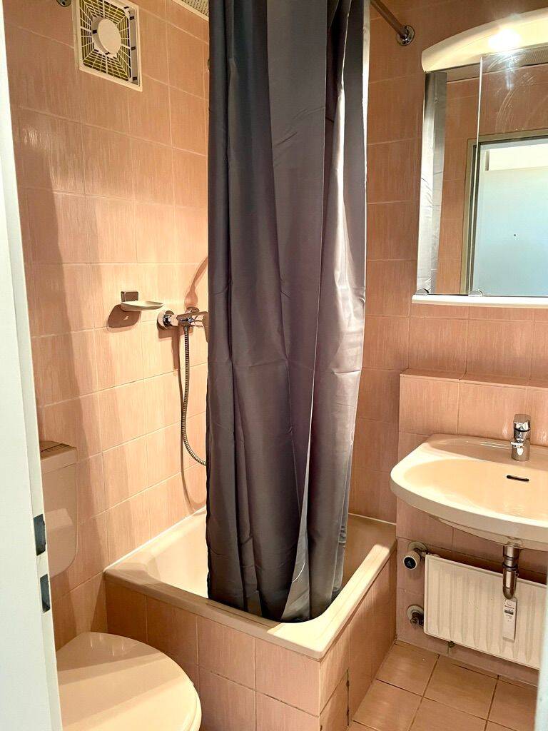 - möbliertes Apartment in der Bonner Altstadt zum 01.07.2026 - – Bonn – Vorschaubild 6