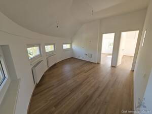 Sanierte Hochwertige großzügige 2-3 -Zimmer-Wohnung mit Aufzug in Fredersdorf-Vogelsdorf – 15370 Fredersdorf-Vogelsdorf – Vorschaubild 1